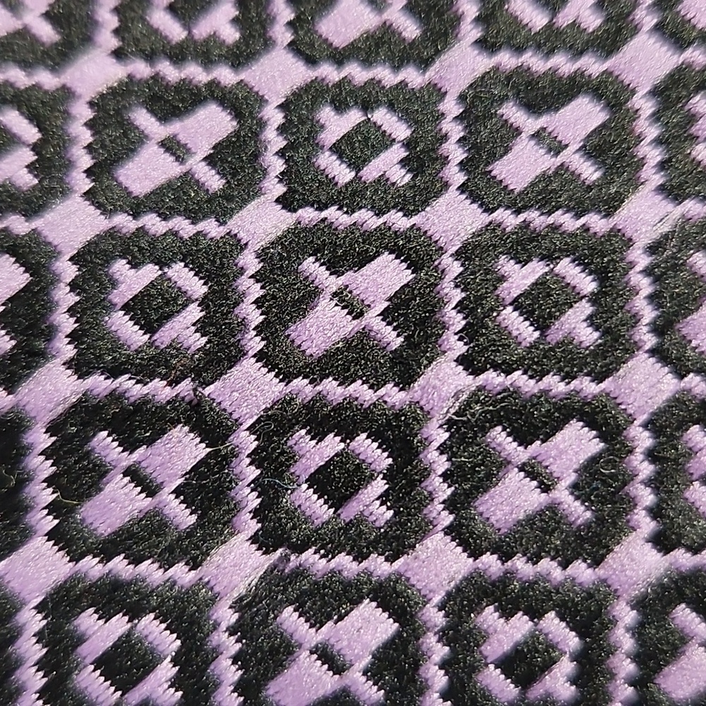 Vintage TOWN CRAFT Snapper Childs Tie Purple 17"